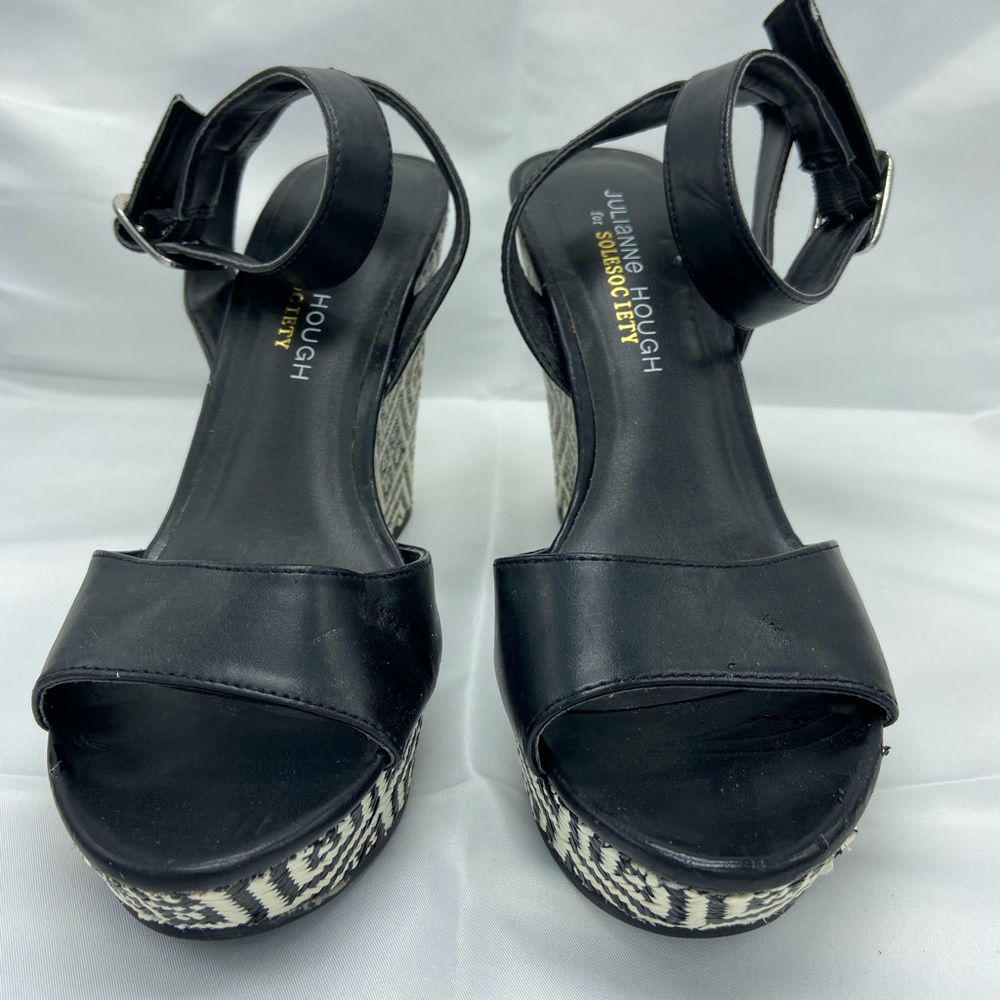 Black Platform Sandals